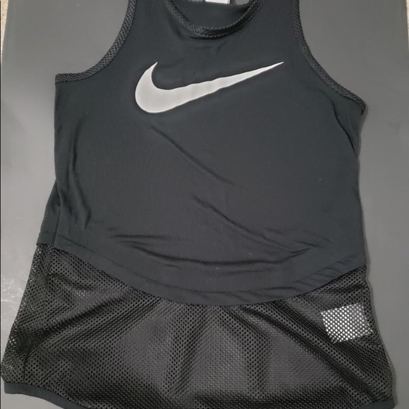Nike Women’s Athletic Top| Size: S - Picture 1 of 2